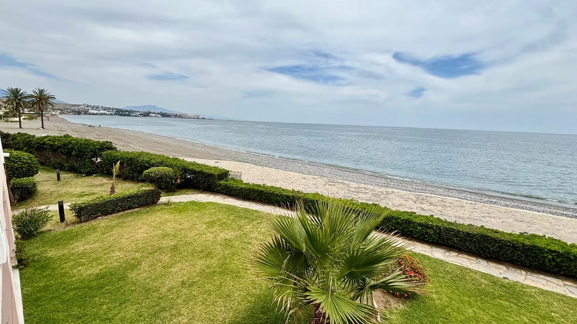 Diletta Beach Estepona Villa Сasa de vacaciones